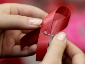 An estimated 6.4 million people were living with HIV/Aids in 2012, a study by the Human Sciences Research Council (HSRC) revealed.