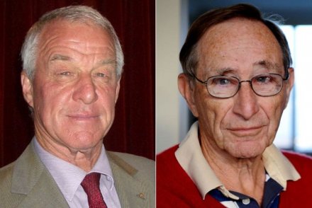 Neal Blewett (kiri) dan Dr Peter Blaume (kanan) adalah rival politik yang raih penghormatan atas kerjasamanya hadapi AIDS. (Credit: ABC) 