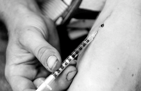 Penguna Napza Suntik | megaphonemagazine.com